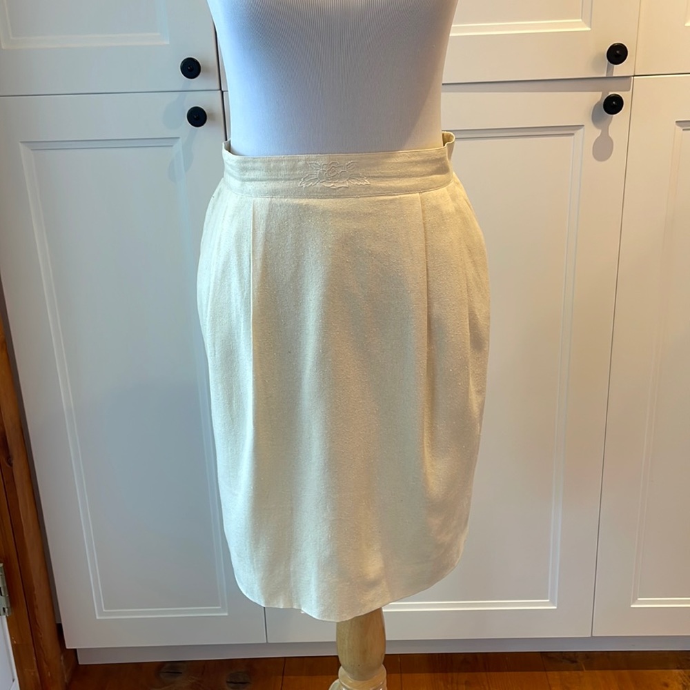 Vintage Natural Linen pleated skirt , Size M